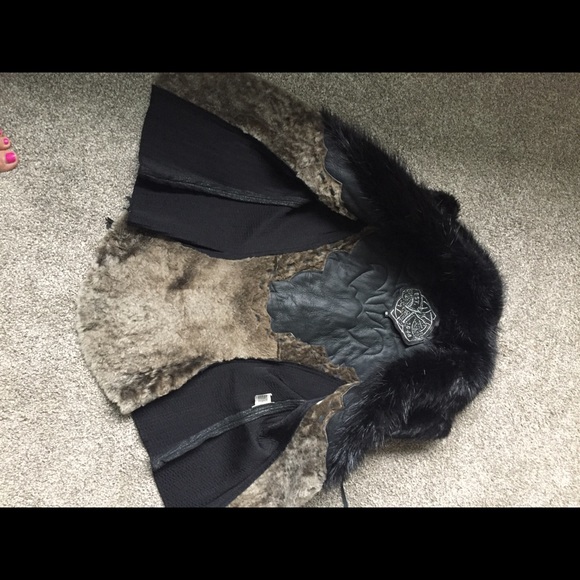 Unique, Original, Hand made Leather/Fur Vest - Picture 4 of 8